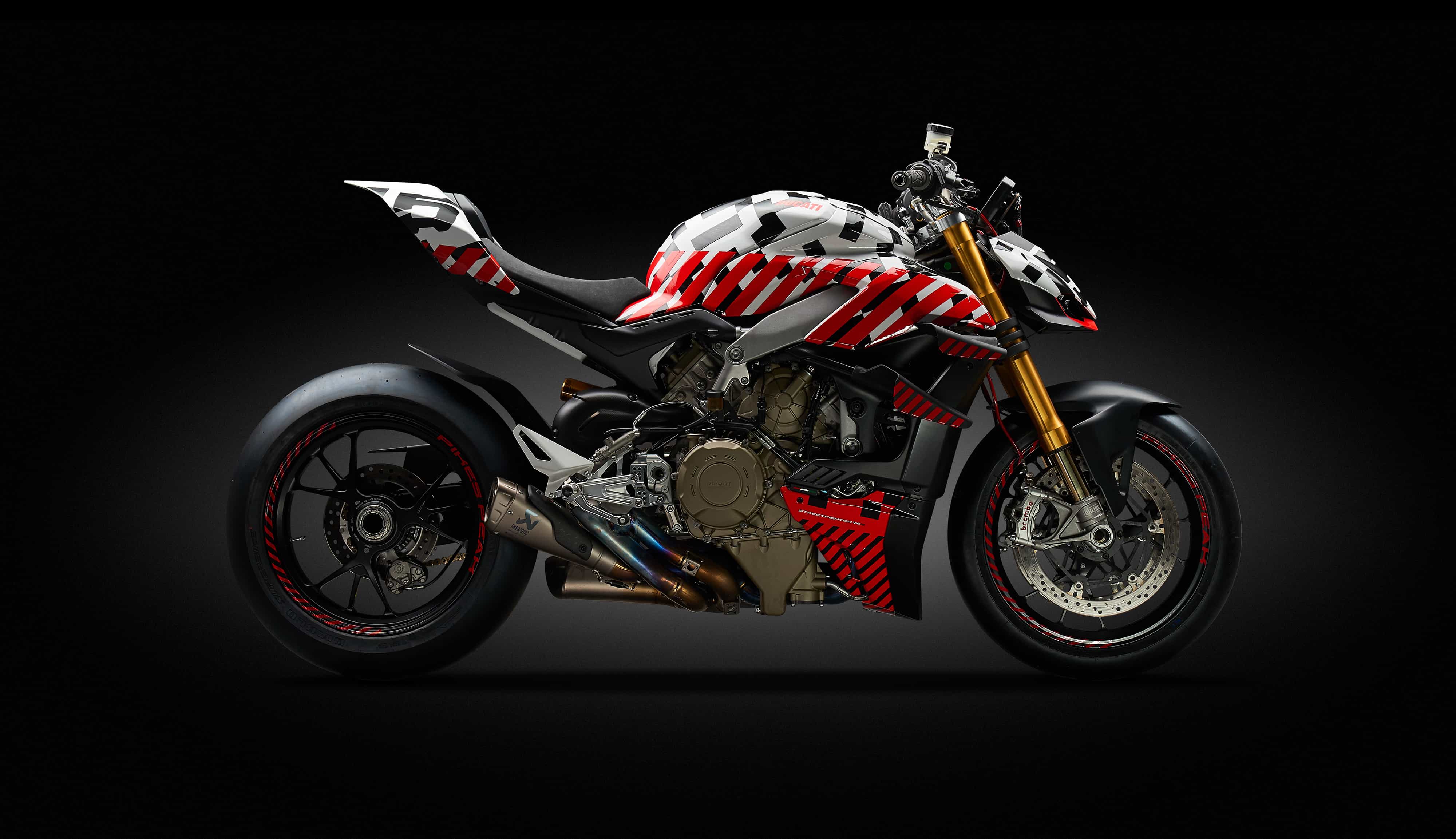 01_Ducati_Pikes Peak International Hill Climb 2019_Streetfighter Prototype_UC74719_Mid