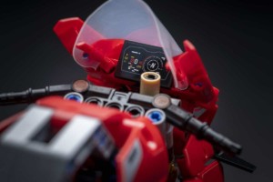 レゴ（LEGO）テクニック DucatiパニガーレV4R