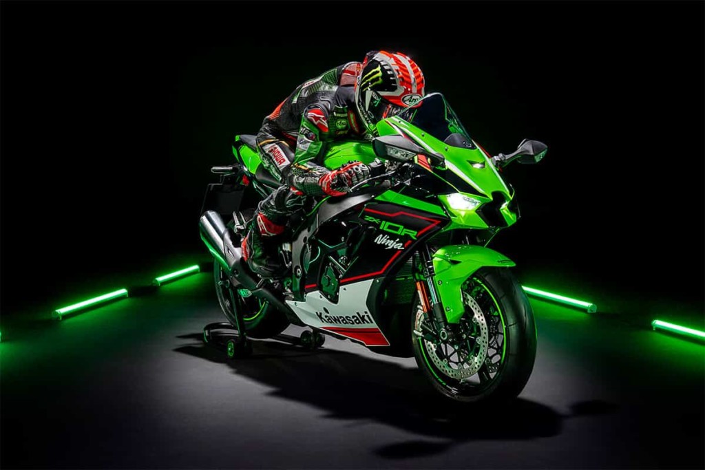 カワサキ　WSBKベース車両となる2021年型ZX-10RRを発表