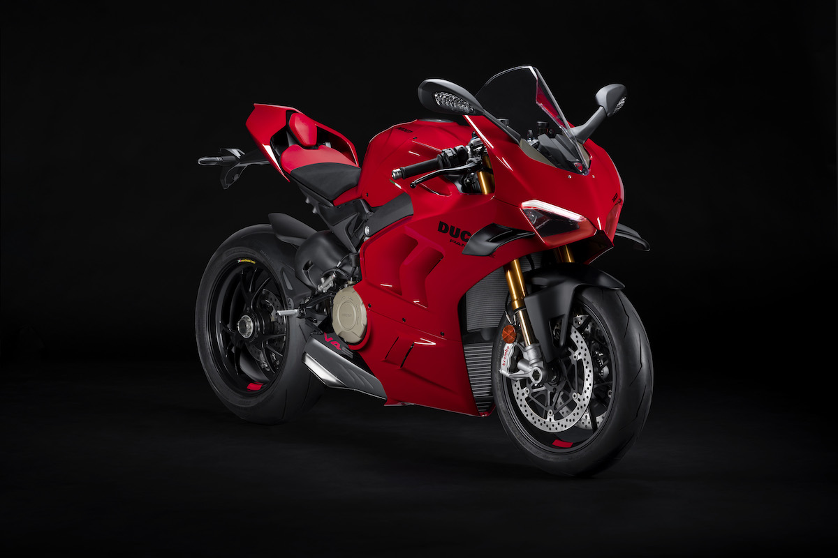 Ducati　さらにパフォーマンスを向上させた新型パニガーレ V4 2022年モデルを発表