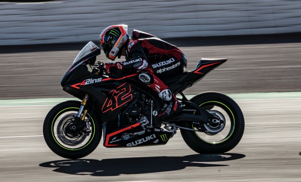 ノーラン SUZUKIのMotoGPライダー アレックスリンスーモデル ノーラン