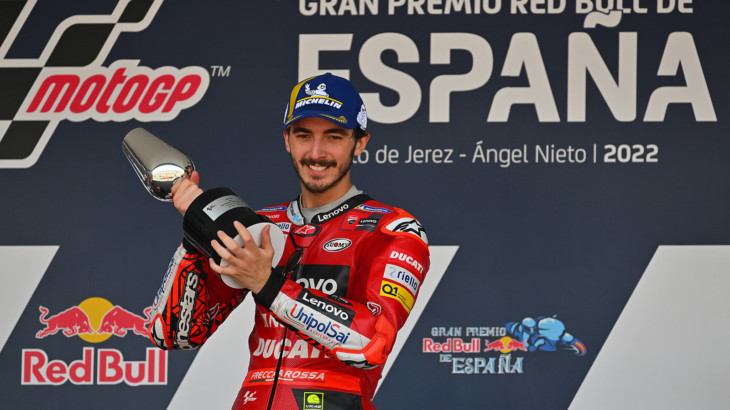 スペインGP　優勝フランチェスコ・バニャイア「自分がGP22に合わせるようライディングを変えている」