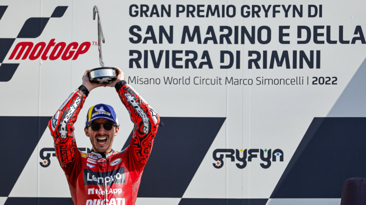 優勝フランチェスコ・バニャイア「いかなる時もコンスタントにライバルの前を走りたい」MotoGP2022サンマリノGP