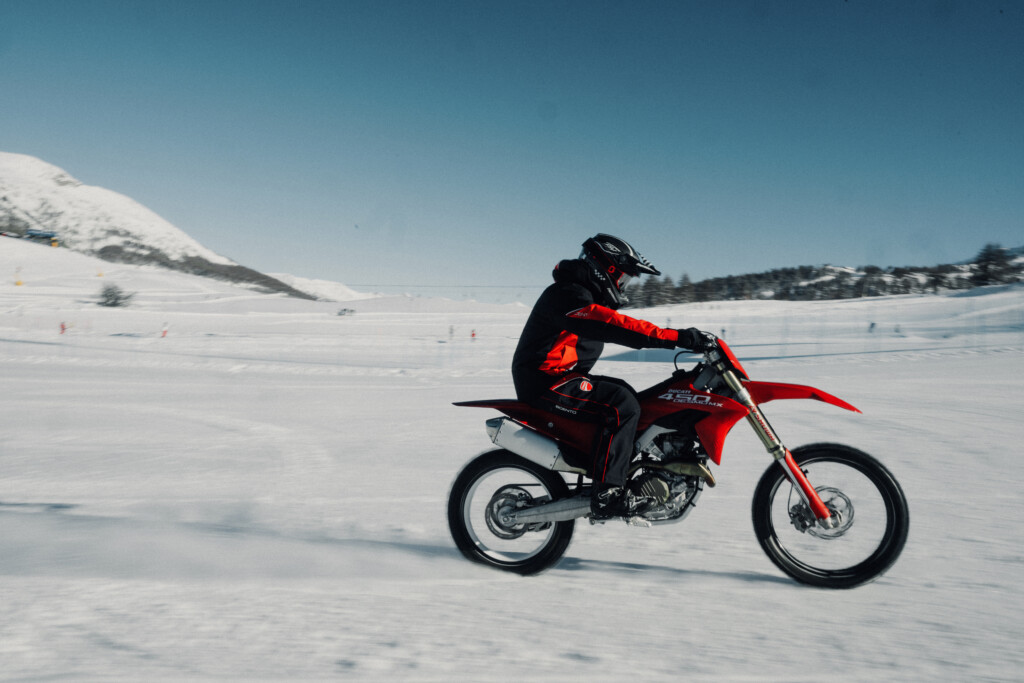 Kappa-x-Ducati-4-1024x683.jpg